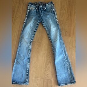 Medium wash Denim rock, revival Jeans